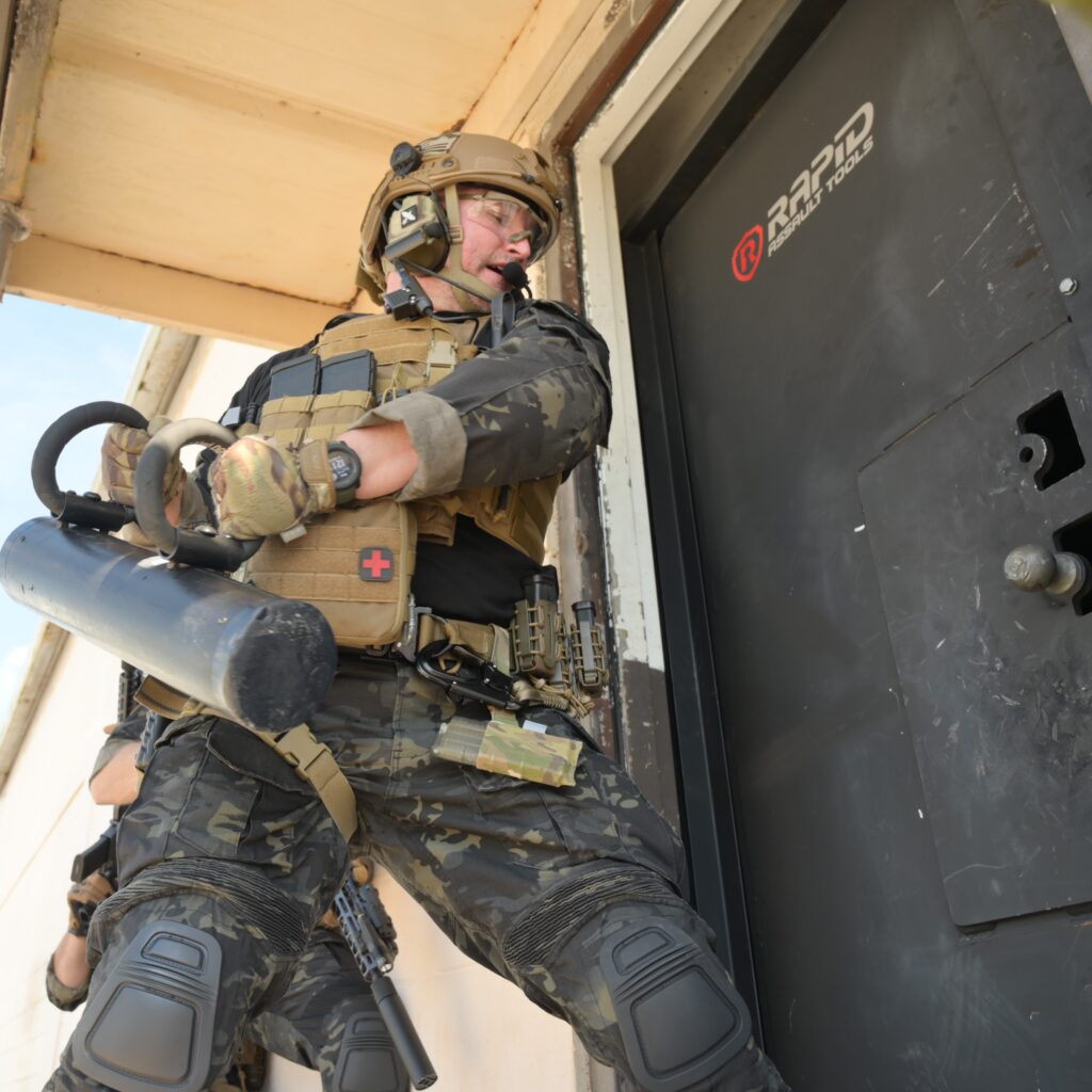 ALL-IN-ONE BREACHING TRAINING DOOR - Rapid Assault Tools